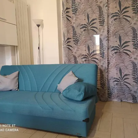 Apartment Casa Indaco Fiumicino